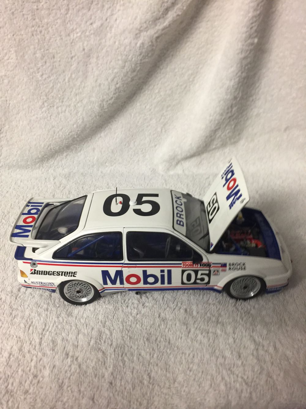 Peter Brock 1989 Bathurst Sierra - Peter Brock toy car collectible - Main Image 3
