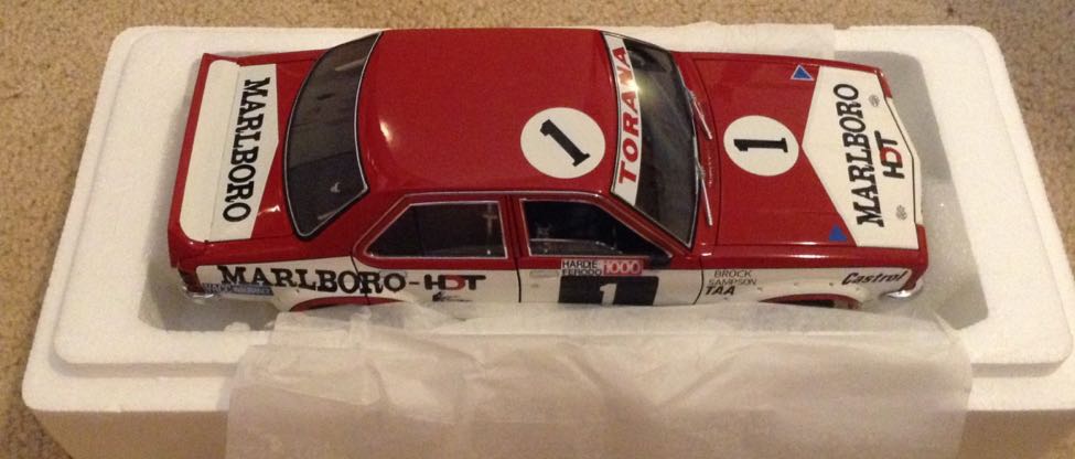 CUSTOM ’64 GALAXIE 500