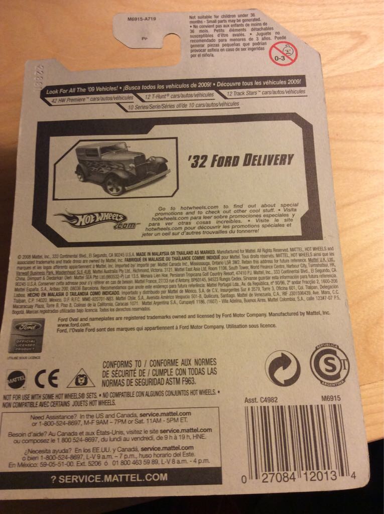 Red line - ’32 Ford Delivery - 2008 Red Lines Series toy car collectible - Main Image 2