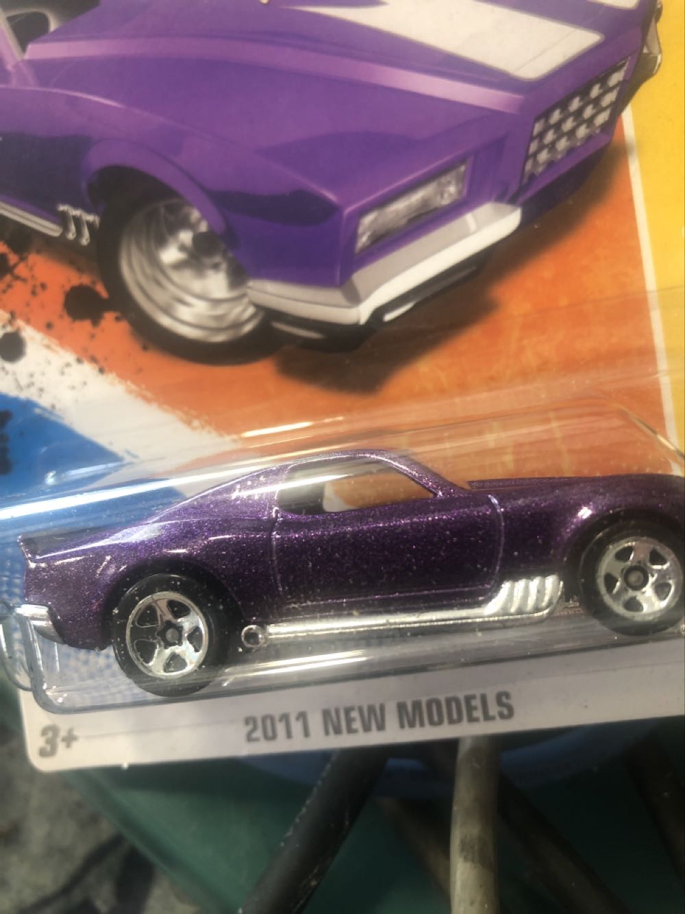 Blvd. Bruiser - 2011 New Models toy car collectible - Main Image 2