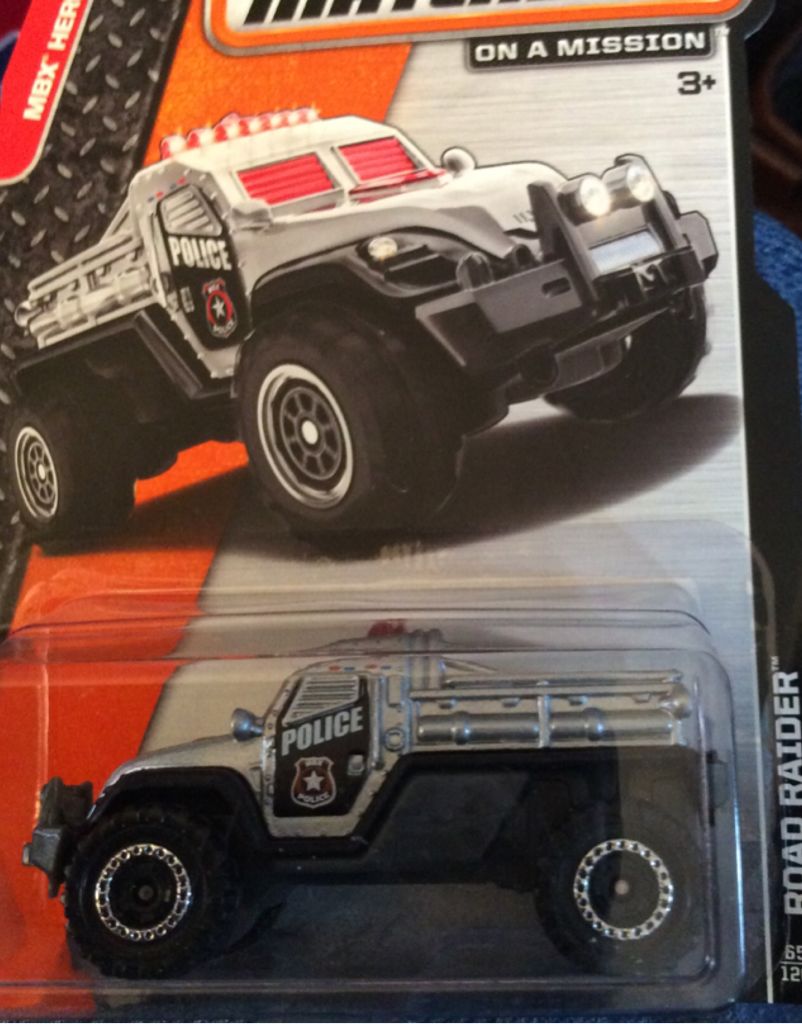 Road Raider - 2014 MBX Heroic Rescue toy car collectible - Main Image 1