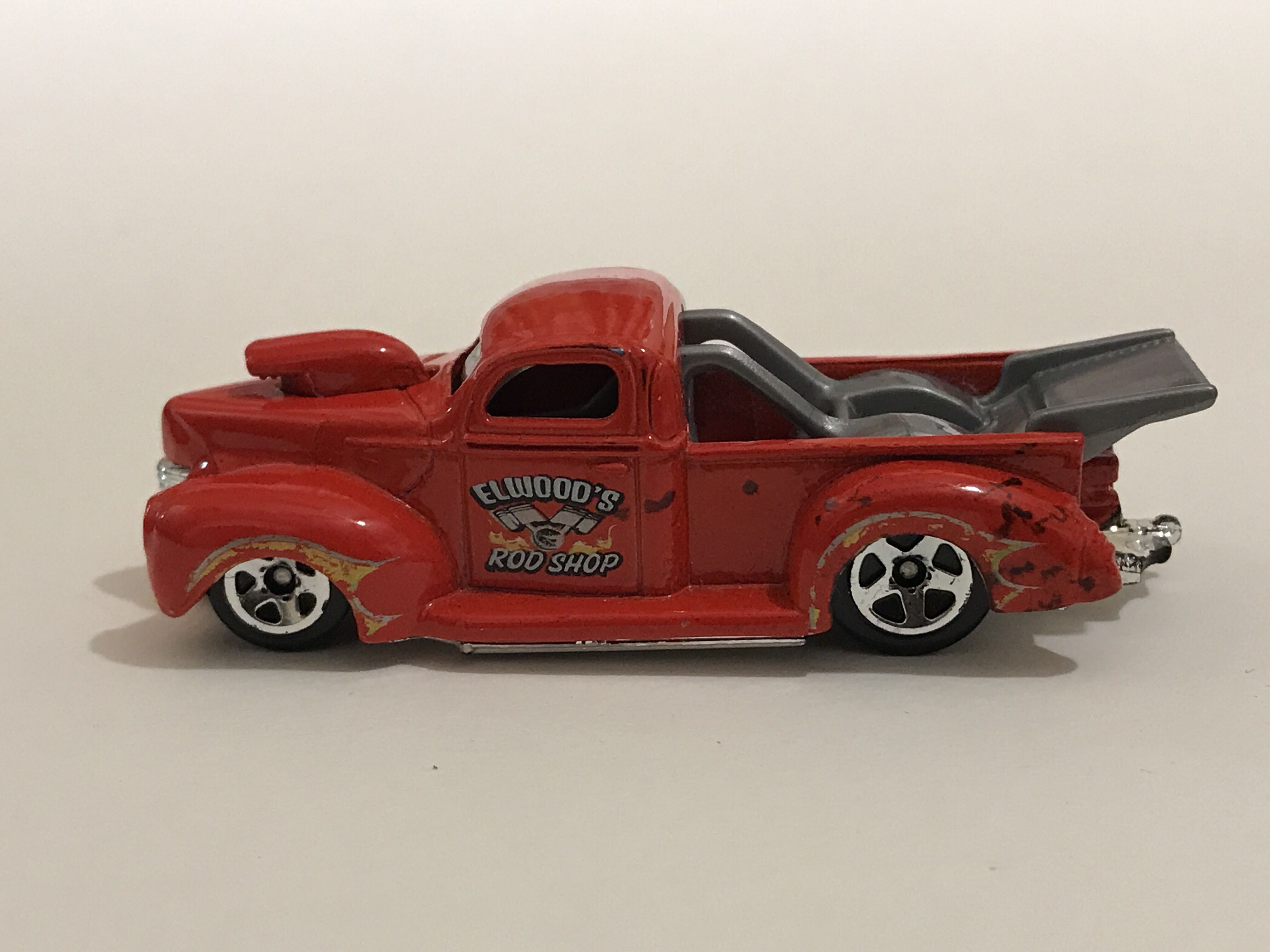 40 Ford Truck - Modified Rides toy car collectible - Main Image 3