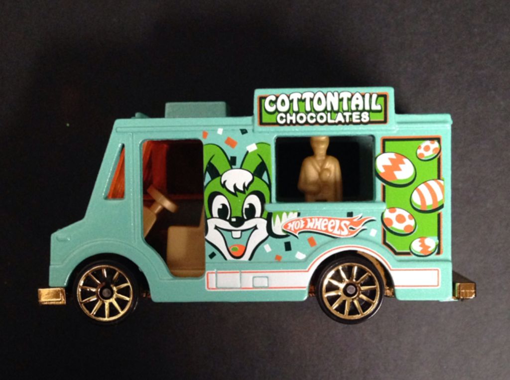 Hot Wheels Ice Cream Truck Cottontail Mint Green  toy car collectible - Main Image 2