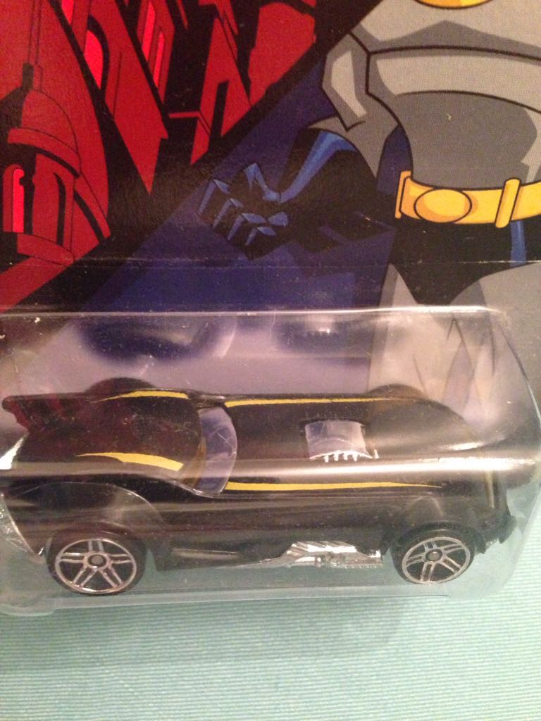 Hot Wheels - 75 YEARS OF BATMAN toy car collectible - Main Image 1