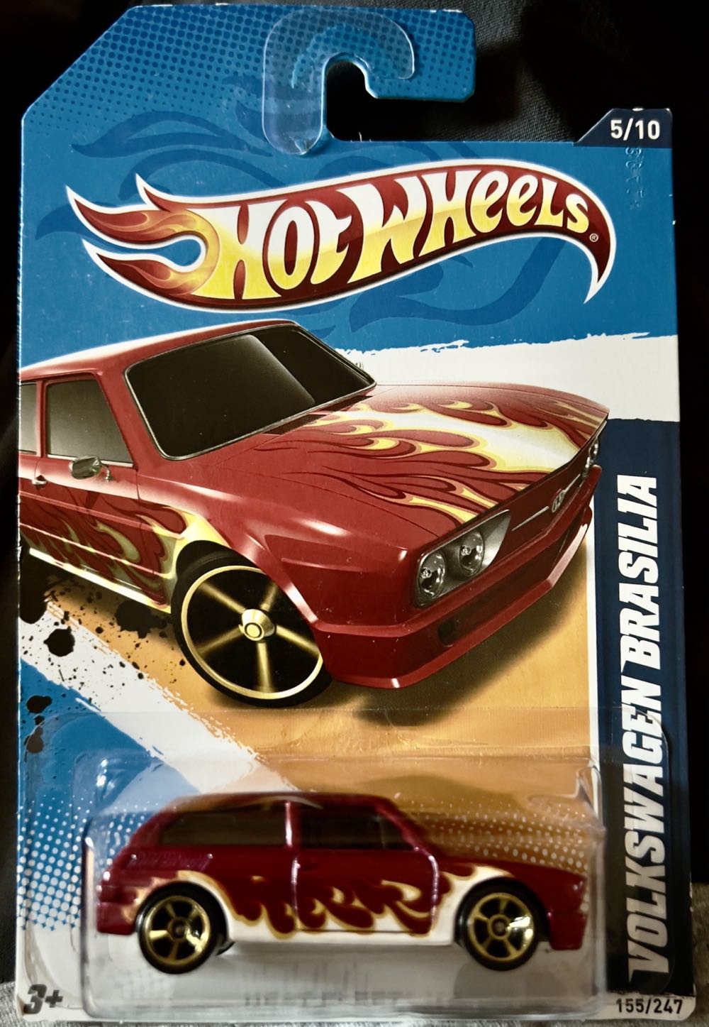 Volkswagen Brasilia - Heat Fleet ’12 toy car collectible - Main Image 2