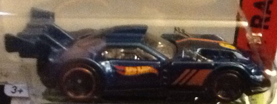 GT Hunter - 2015 HW Race - HW Race Team toy car collectible - Main Image 2