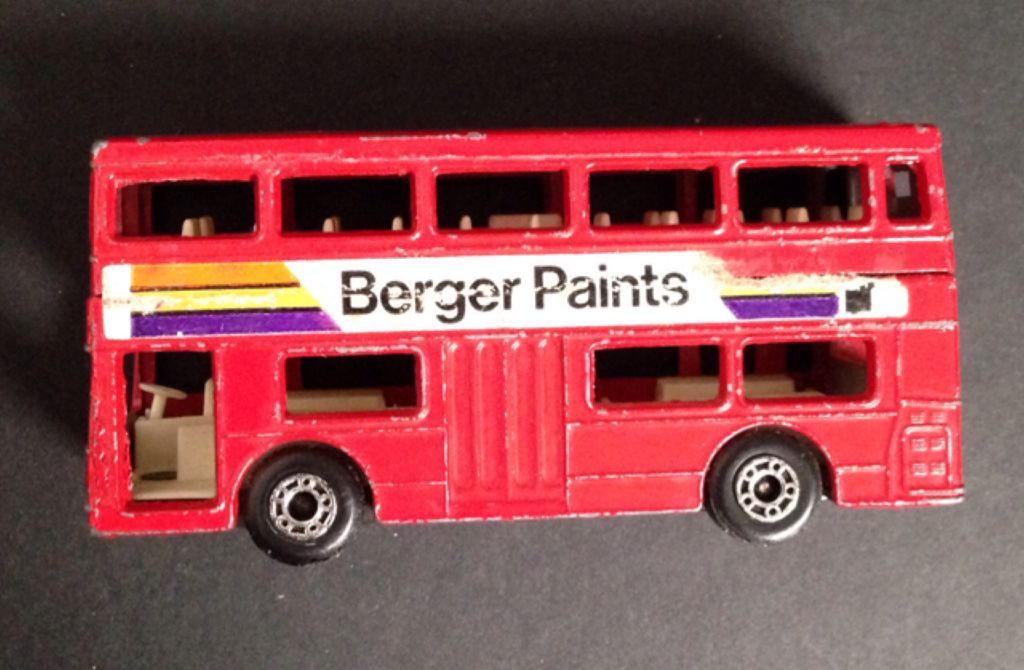 The Londoner Bus, Berger Paints 10 Spoke - Superfast toy car collectible - Main Image 2