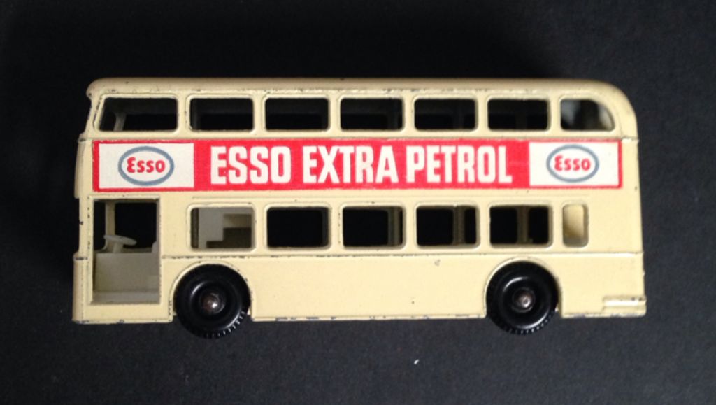 Daimler Bus Esso - Matchbox Lesney Edition toy car collectible - Main Image 2