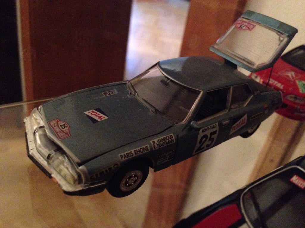 Fabian Coulthard 2010 Bundaberg Red Racing VE Commodore