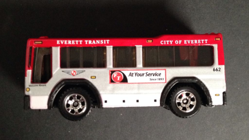 Matchbox City Bus Everett - City Action toy car collectible - Main Image 2