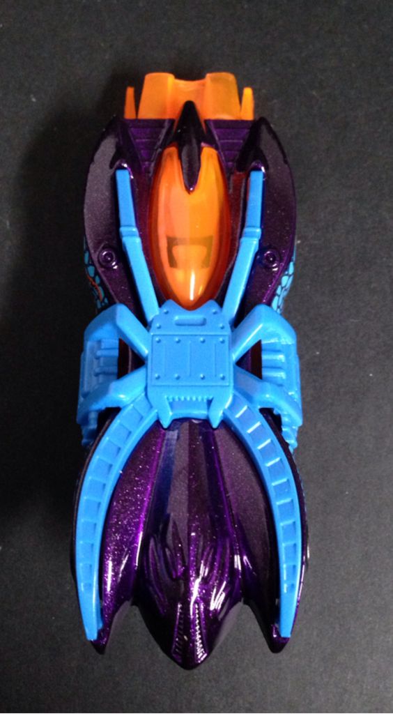 Hot Wheels Arachnorod Purple - Thrill Racers - Cave toy car collectible - Main Image 2