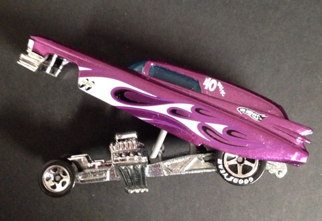 Hot Wheels Custom ’59 Cadillac Wagon  toy car collectible - Main Image 2