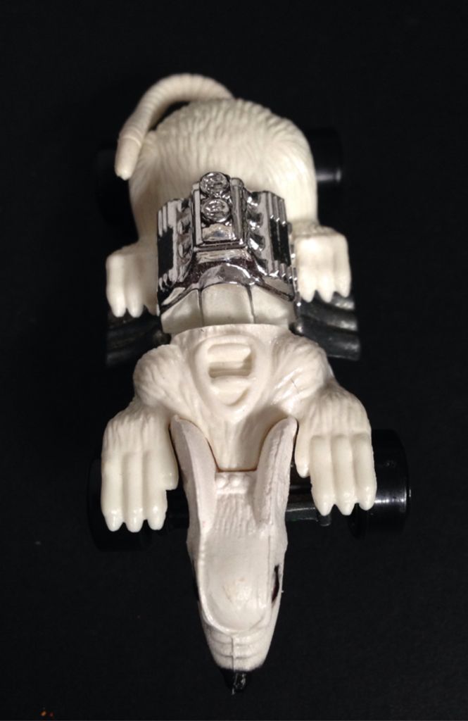 Ratmobile - Blue Card toy car collectible - Main Image 2