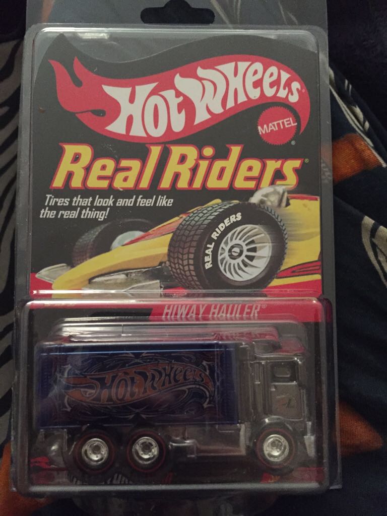 Hiway Hauler - Real Riders toy car collectible - Main Image 1