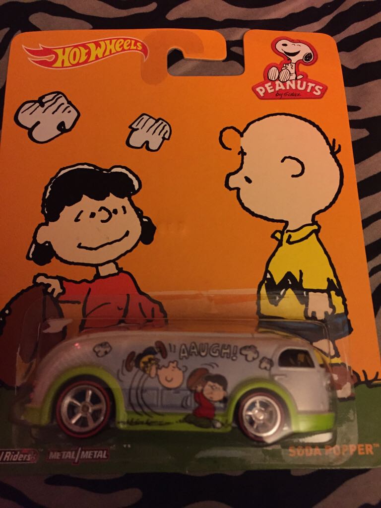 Peanuts - Soda Popper - 2014 Pop Culture - Peanuts toy car collectible - Main Image 1