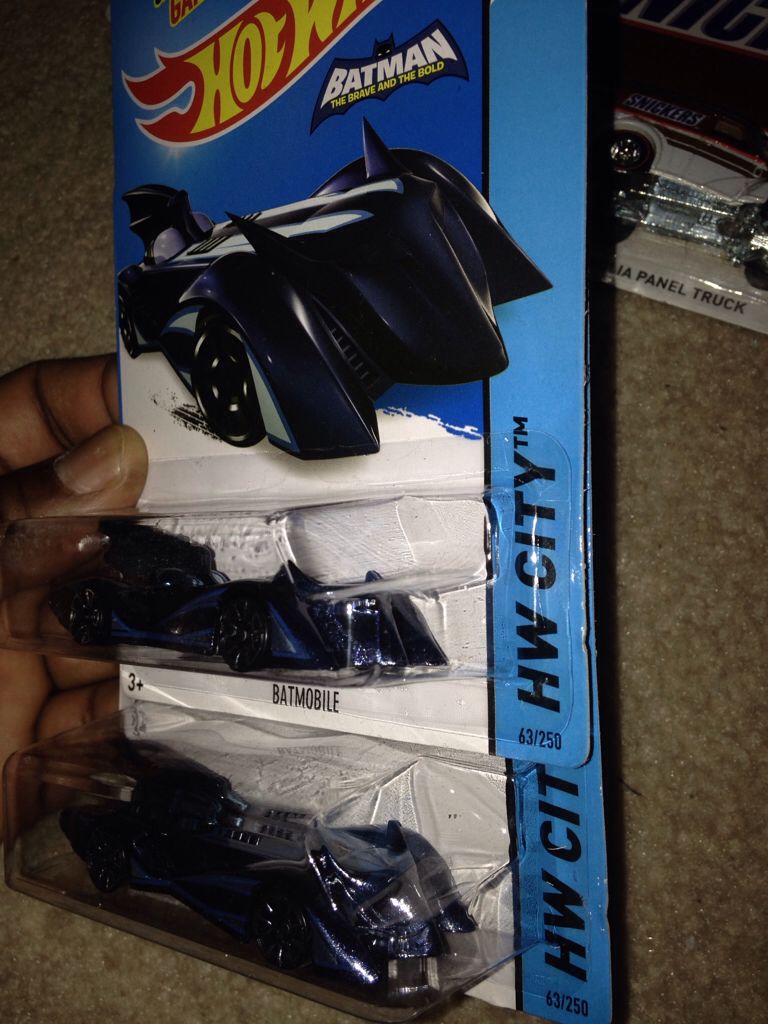 Batmobile - The Brave And The Bold toy car collectible - Main Image 2