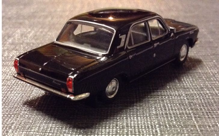 Wolga  toy car collectible - Main Image 2