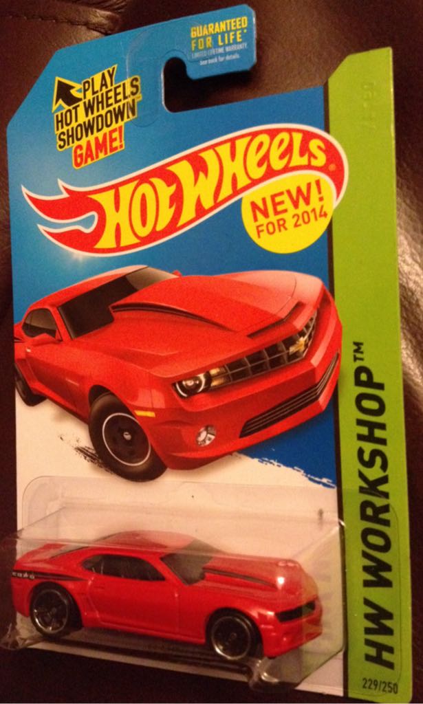 ’13 Capo Camaro (red) - HW Workshop - 2014 Then And Now toy car collectible - Main Image 2