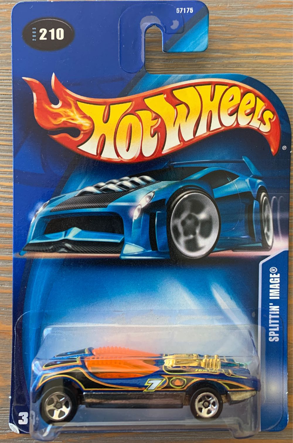 Splittin’ Image  toy car collectible - Main Image 2