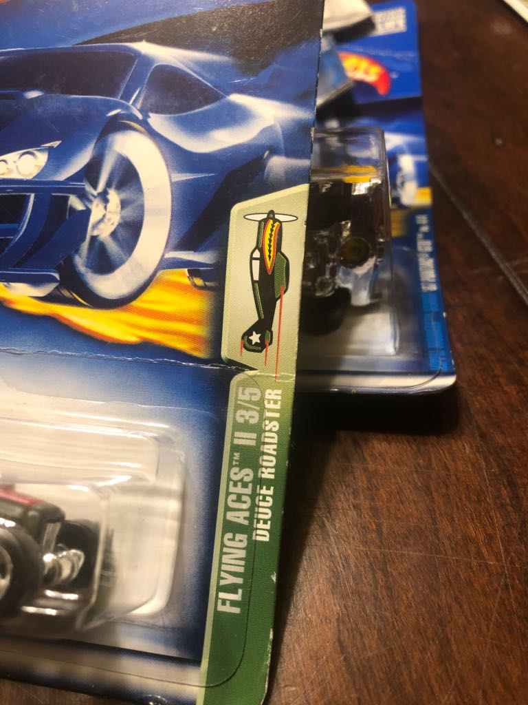 Deuce Roadster - 2003 Flying Aces II toy car collectible - Main Image 2