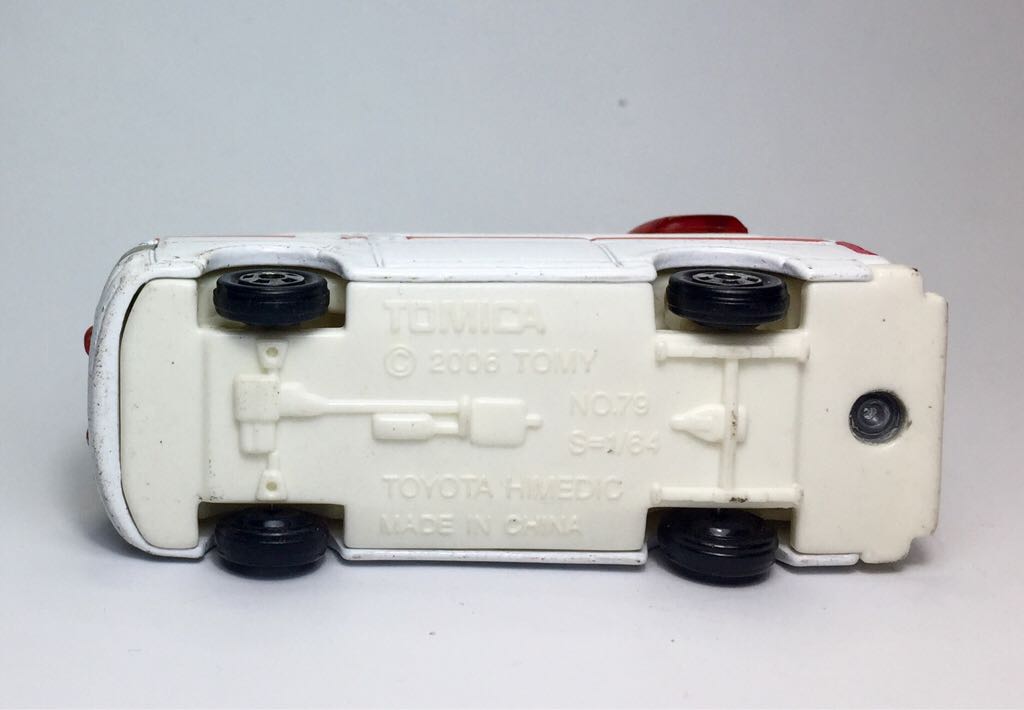 Toyota Himedic - Tomica First Batch toy car collectible - Main Image 2