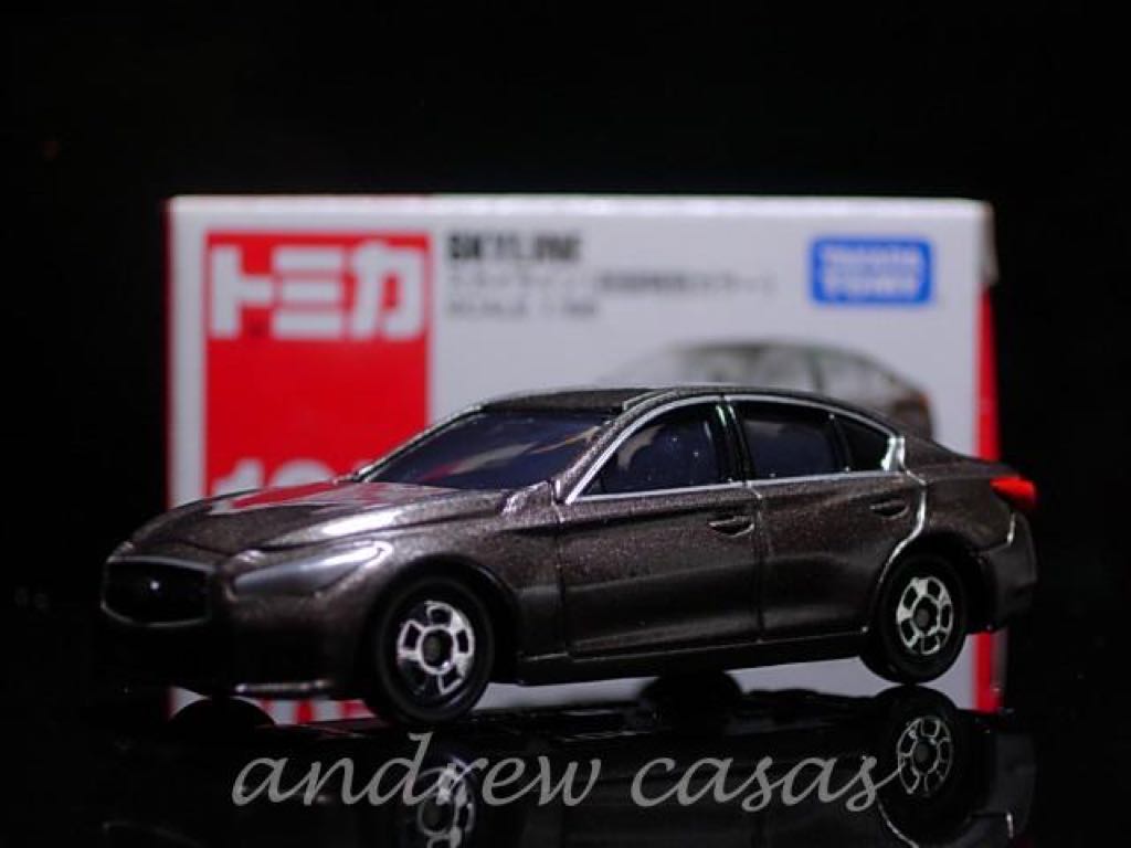 TOMICA 105 - Skyline - Takara Tomy Regular toy car collectible - Main Image 2