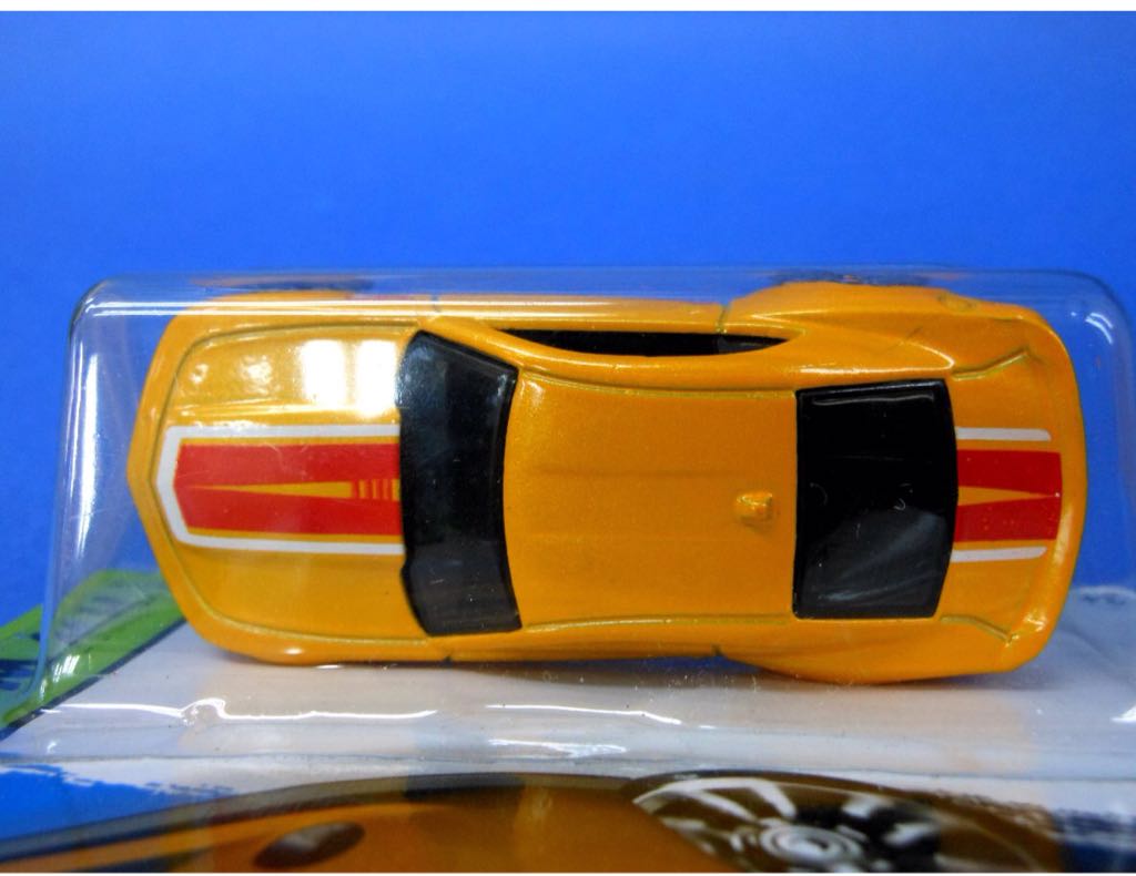 ’13 Hot Wheels Chevy Camaro Sprcial Edition - HW Workshop - 2015 Muscle Mania toy car collectible - Main Image 2
