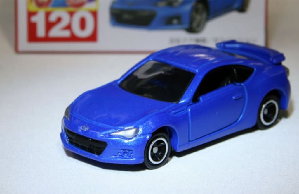 Bathurst Winner 1983 - Peter Brock and Larry Perkins VH Commodore 