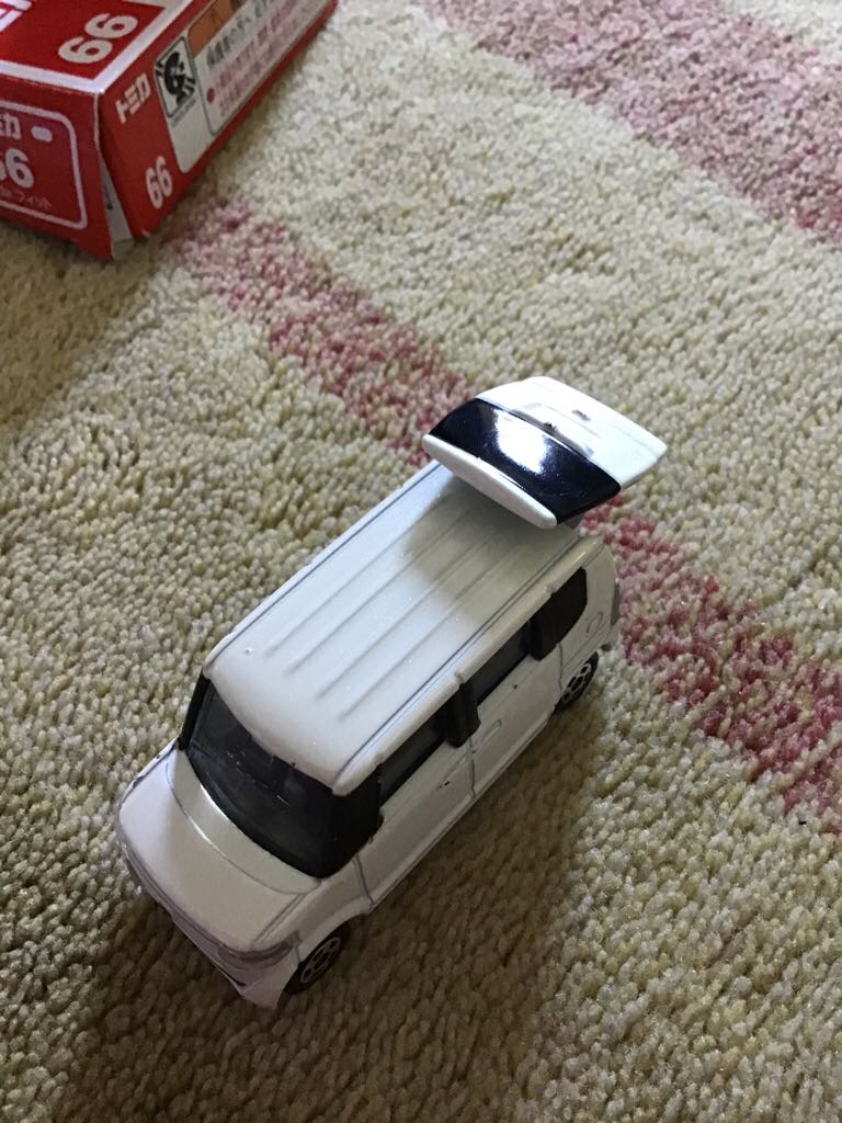 Honda N Box - Tomica New 2013 toy car collectible - Main Image 2