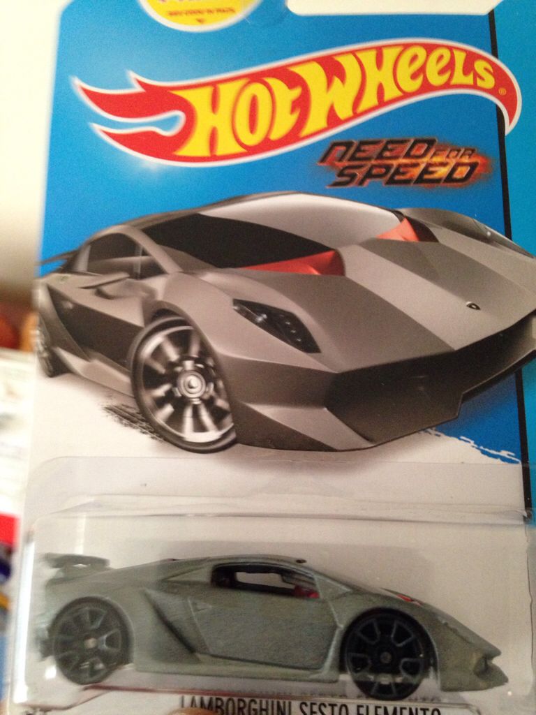 Lamborghini Sesto Elemento - HW City toy car collectible - Main Image 1