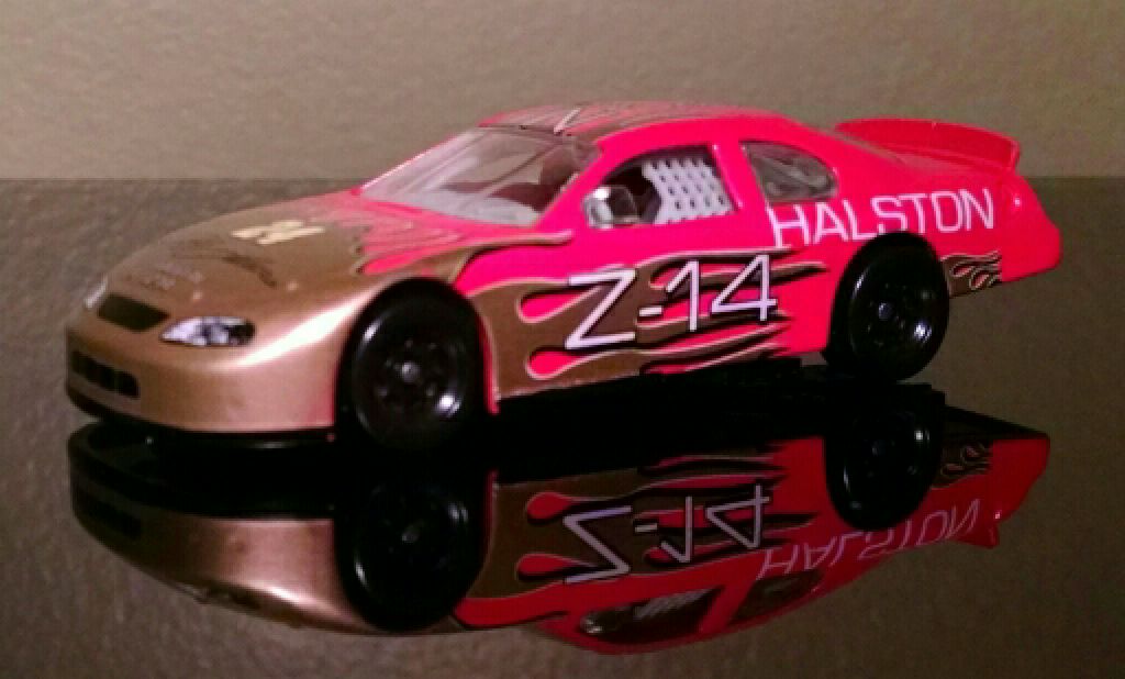 Hot Wheels Sharkruiser Dk Blue