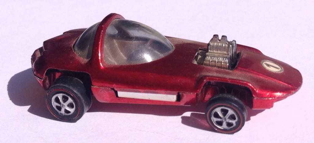 Silhouette - HW Red Lines toy car collectible - Main Image 2