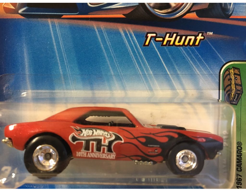 1967 Camaro - 2005 Treasure Hunt Series toy car collectible - Main Image 2