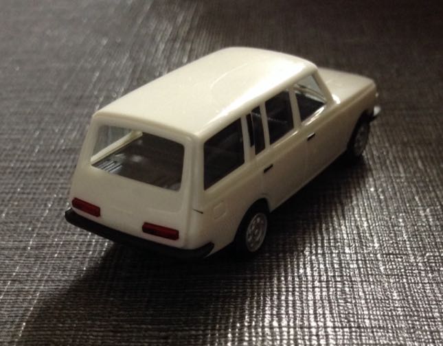 Wartburg  toy car collectible - Main Image 2