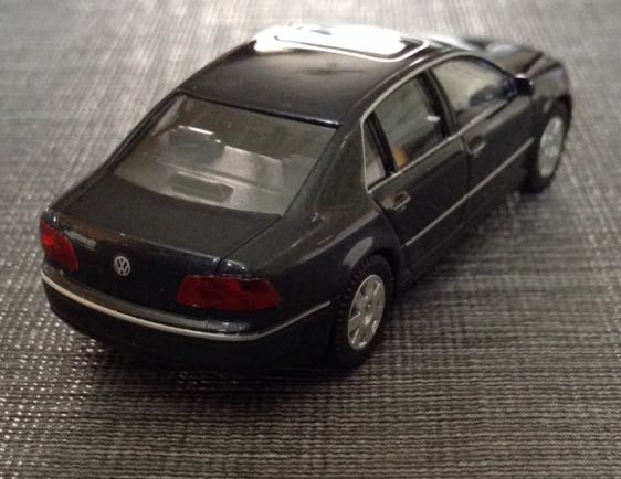 Vw  toy car collectible - Main Image 2