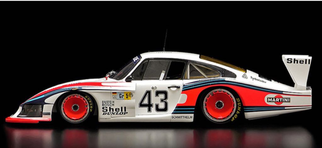 Porsche 935 Moby Dick  toy car collectible - Main Image 1