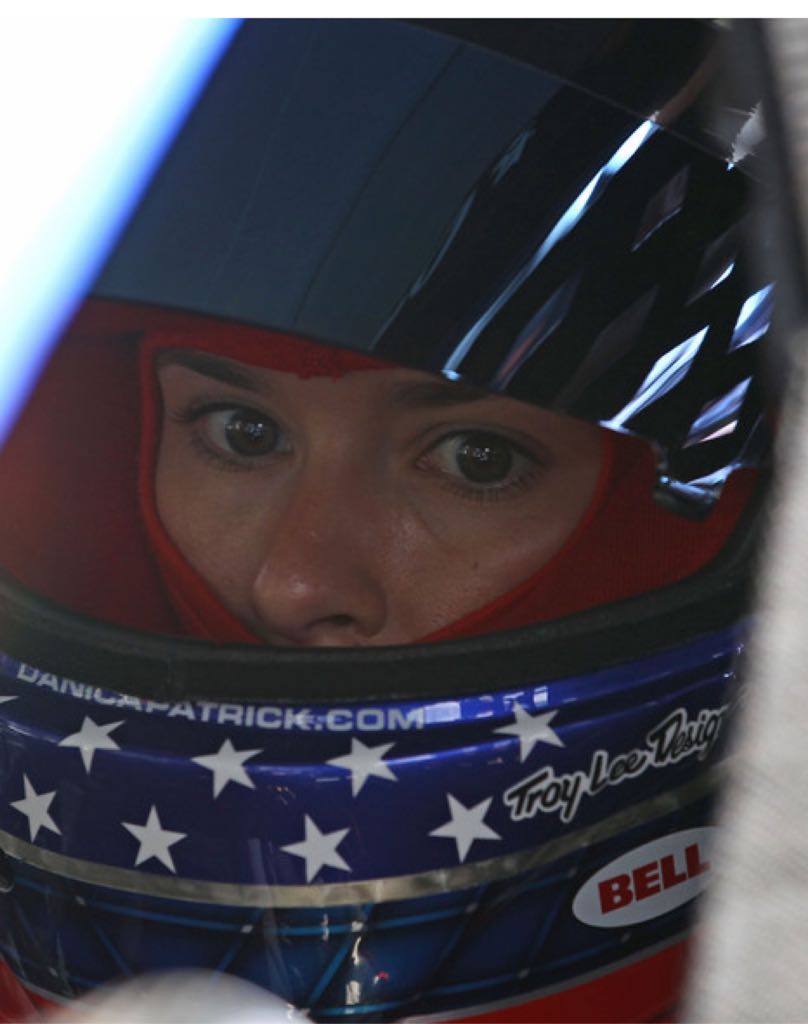 Danica Patrick #10 - Nascar Authentics New 6 Th Generation Car toy car collectible - Main Image 2