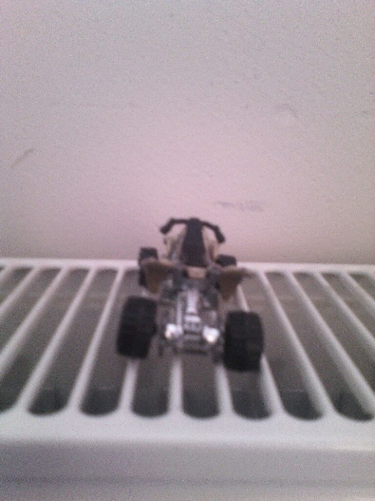 Sand Stinger  toy car collectible - Main Image 2