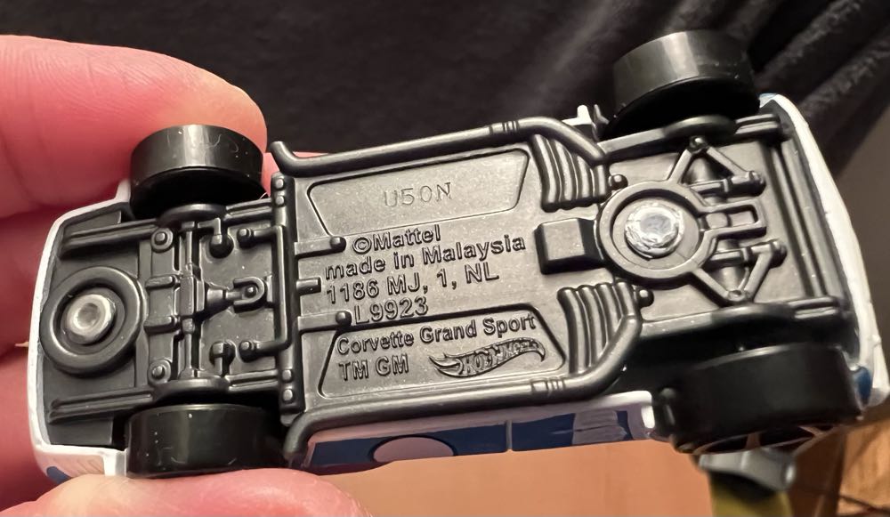 Corvette Grand Sport - Mainline 2026-Then And Now toy car collectible - Main Image 3