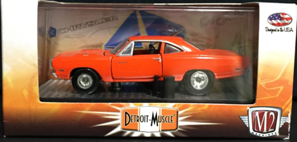1969 Plymouth Road Runner 383 - DM-21 toy car collectible - Main Image 2