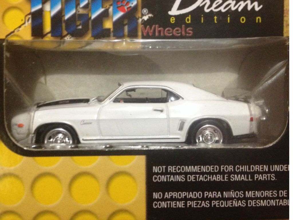 104.3 Lotus Evora GTE - VIETNAM