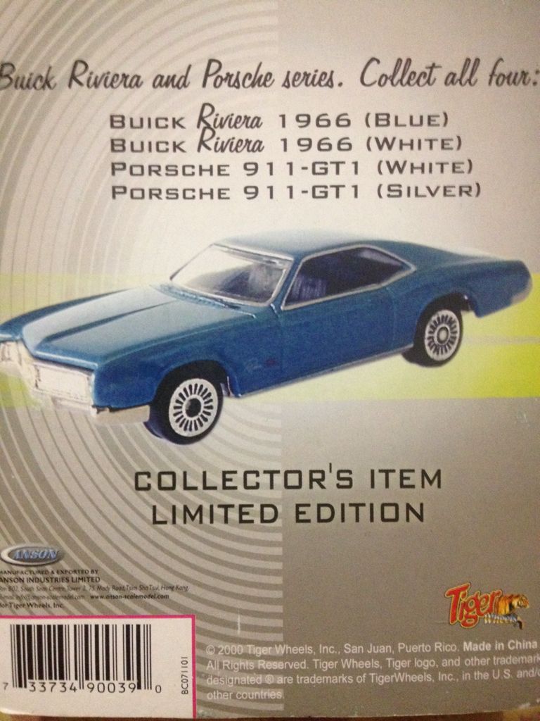 Buick Riviera ’66 - 2000 First Editions toy car collectible - Main Image 2