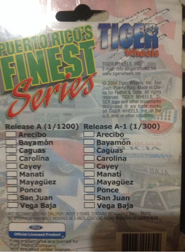 Ford Crown Victoria - Puerto Rico’s Finest Series toy car collectible - Main Image 2