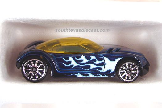 Golden Arrow - 2012 10-Pack toy car collectible - Main Image 2