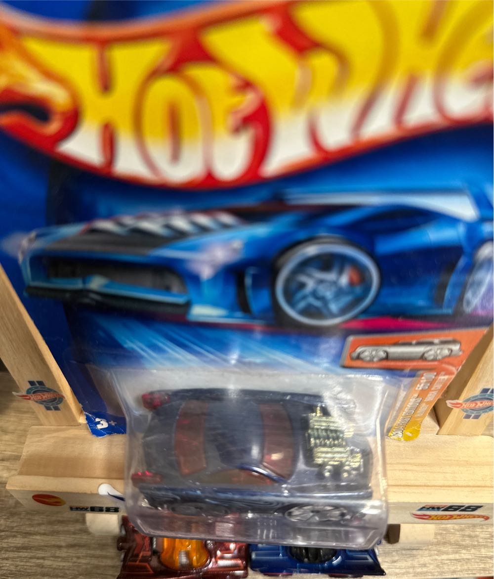 Blings Brick Cutter - Blings toy car collectible - Main Image 4