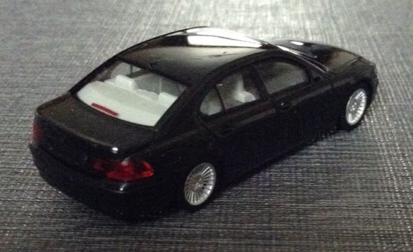 Bmw  toy car collectible - Main Image 2