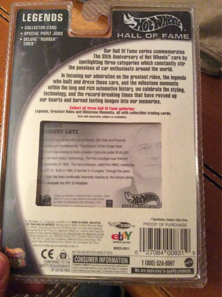 Hall of Fame - Robert Lutz - Hall of Fame - Legends toy car collectible - Main Image 2