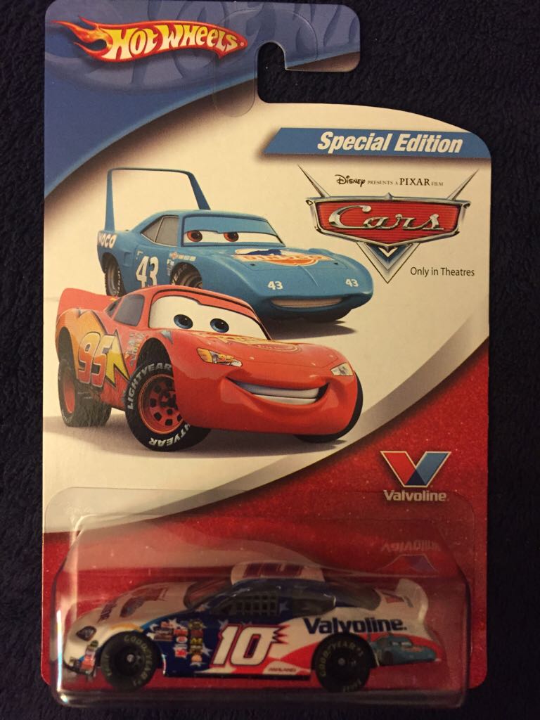 1957 Dodge 700 COE & 1971 Dodge Charger R/T HEMI