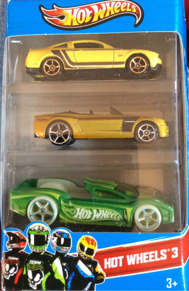 Hot Wheels 3  toy car collectible - Main Image 1