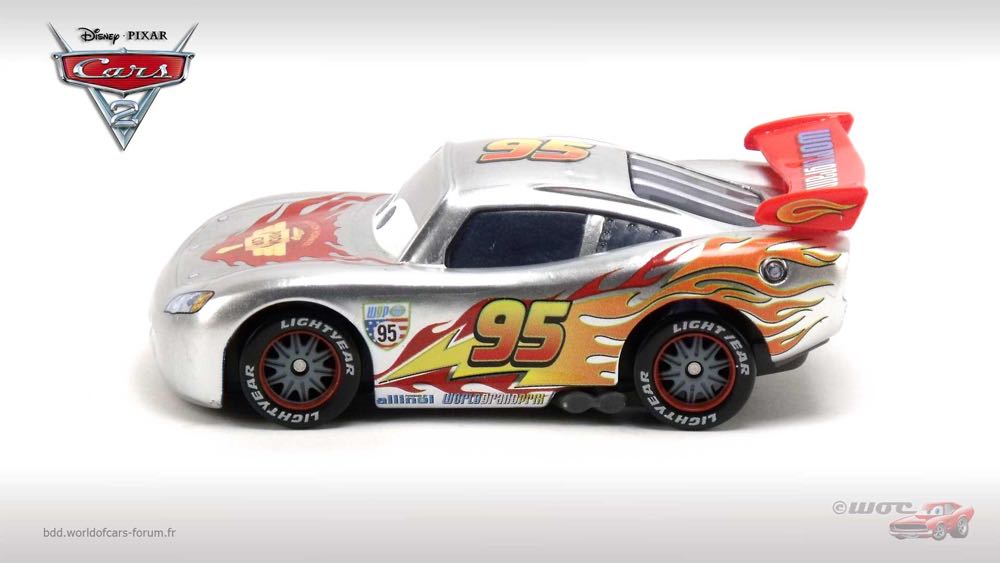 Lightning McQueen with Metallic Finish - (2011 - Cars 2) KMART / SILVER RACER SERIES (10) toy car collectible - Main Image 4
